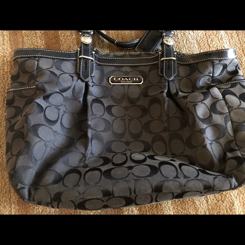 black coach bag